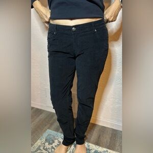a.n.a Black corduroy Skinny Pants